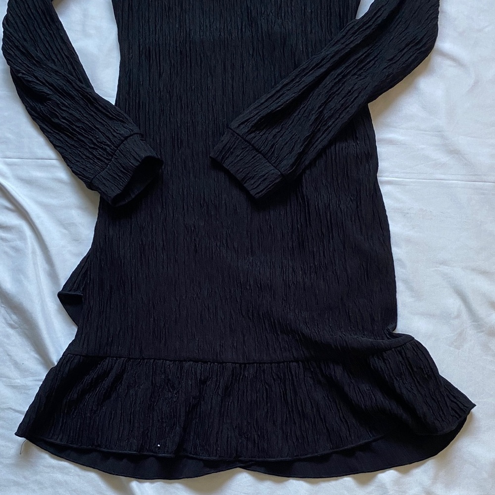 Chic Black Long Sleeve Dress - Picture 7 of 14